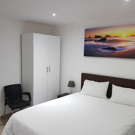 Fama Lodge Rm9 Cape Town Exterior photo